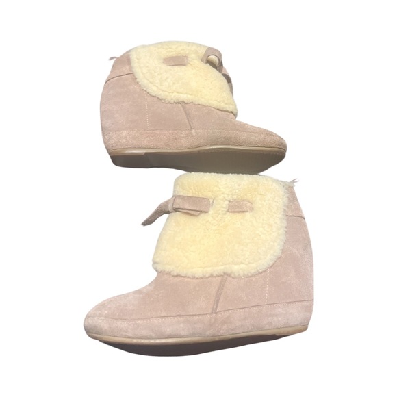 Chloé Sherpa suede boots - Picture 3 of 5